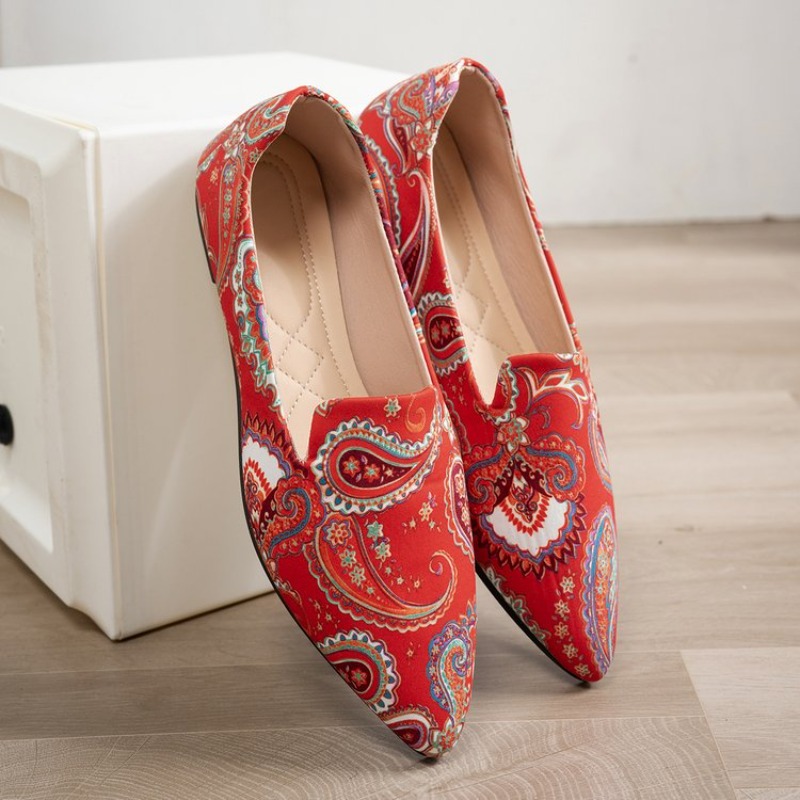 Pointed Toe Flat - 新しい秋の婦人靴カジュアルでファッショナブルなポインテッドトゥフラット婦人靴浅い開口部カラフルなシングルシューズ大きいサイズ