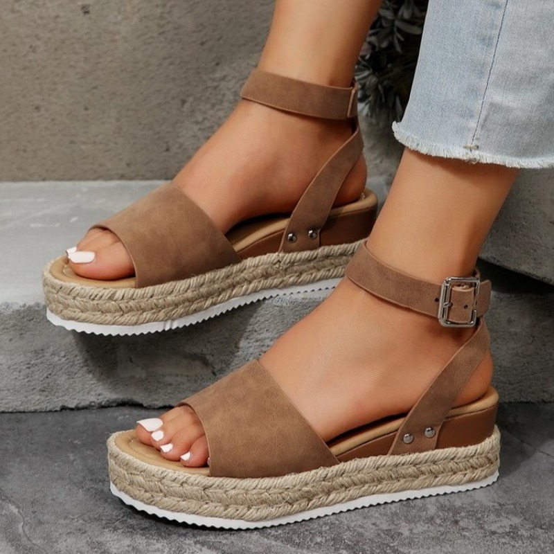 Women'S Shoes Trendy - 2026 新しいトレンディなシンプルなスタイルのウェッジ女性のサンダル夏ソリッドカラーアンクルストラップカジュアル厚底女性の靴 Туфли Женские