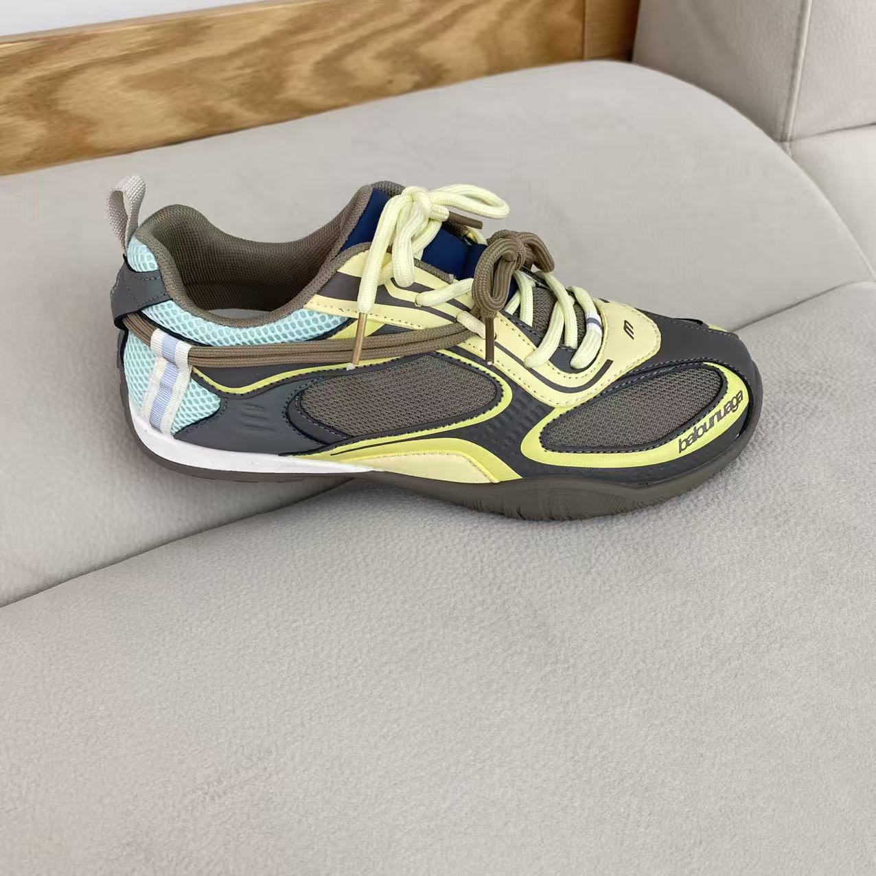 Women Shoes Qc - 女性用レトロスパイシーガールスニーカー メッシュ パッチワーク カラーブロック レースアップ カジュアル