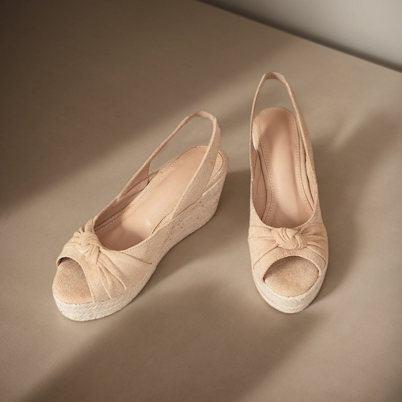 LIHUAMAO ベージュエスパドリーユピープトウウェッジサ - Espadrille Wedge Shoes のレビューと価格