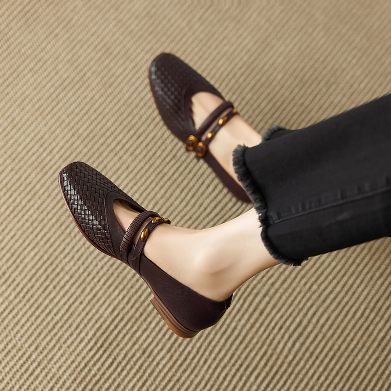 2026 新しい春夏の女性パンプス天然皮革プラスサイズ 22 - Women'S Shoes Naturalizer のレビューと価格