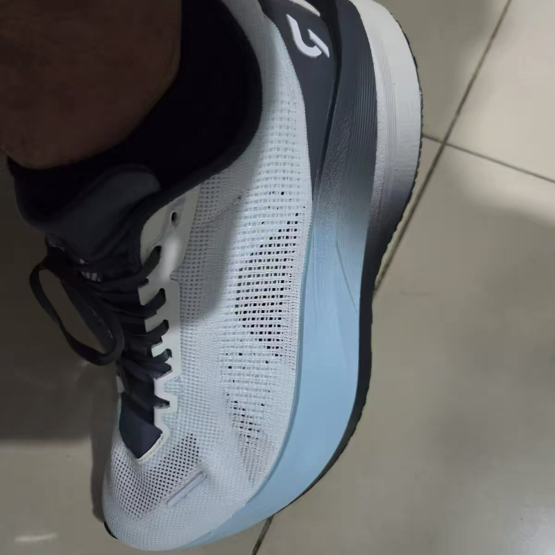 DYNAFISH Xiao Nian ランニングシューズ メ - Women'S Shoes Vs Men'S のレビューと価格