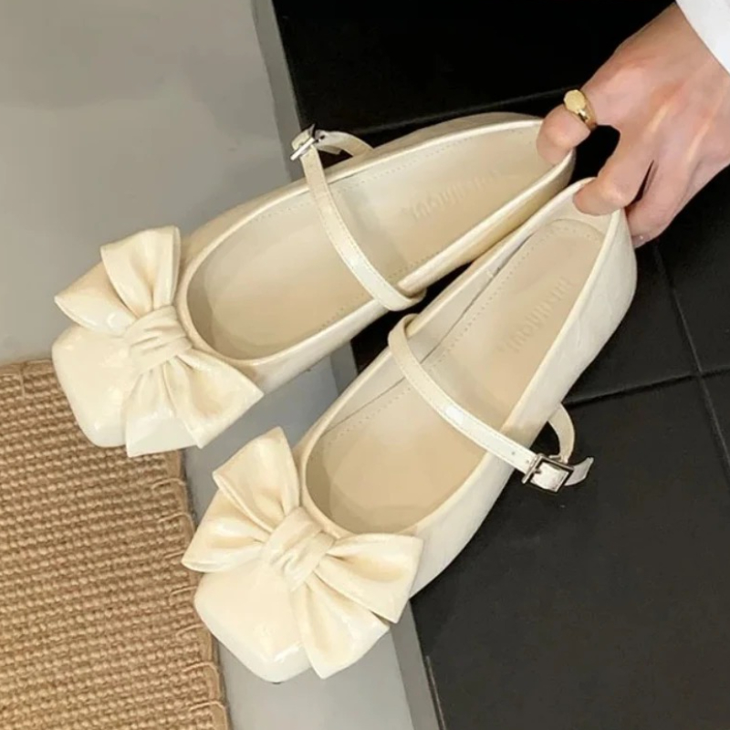 キュートな蝶結びスクエアトゥデザインゴールドレディースパンプ - Women Shoes Brand のレビューと価格
