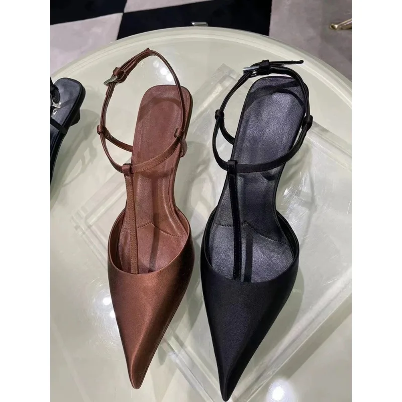 女性用靴 セクシーなポインテッドトゥ レディースサンダル 快 - Women'S Shoes Trendy のレビューと価格